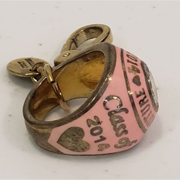 Juicy Couture Limited Edition Pink Charm Class Ring - Picture 3 of 4
